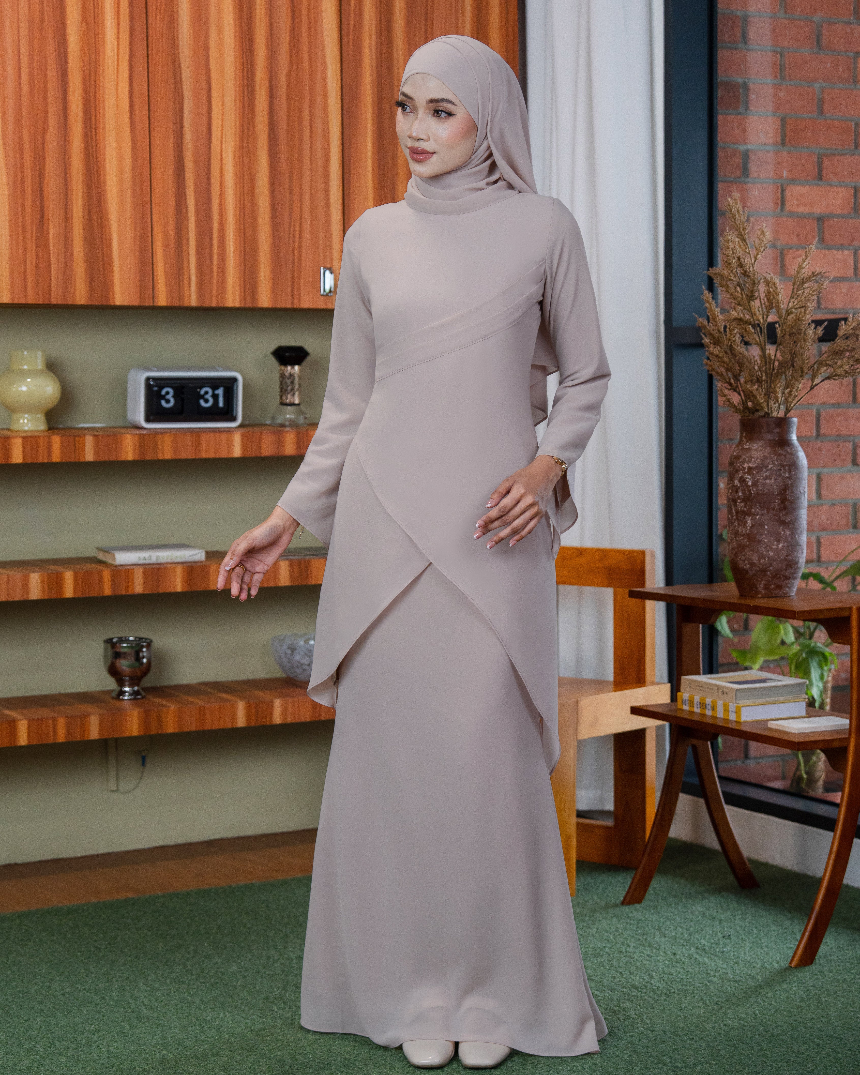 KEISHA KURUNG - BEIGE