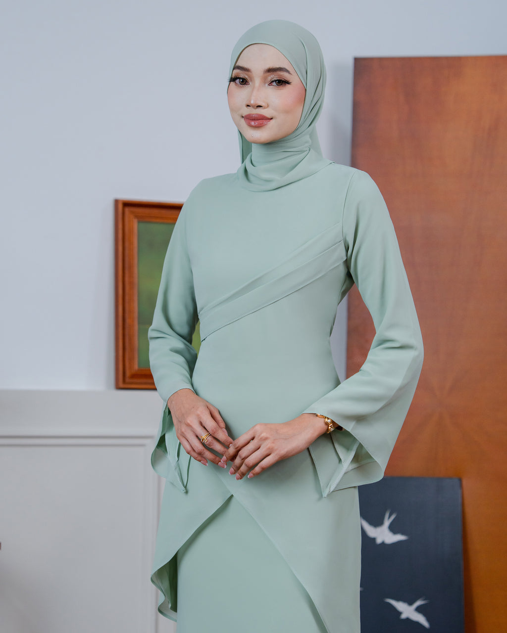 KEISHA KURUNG - APPLE GREEN