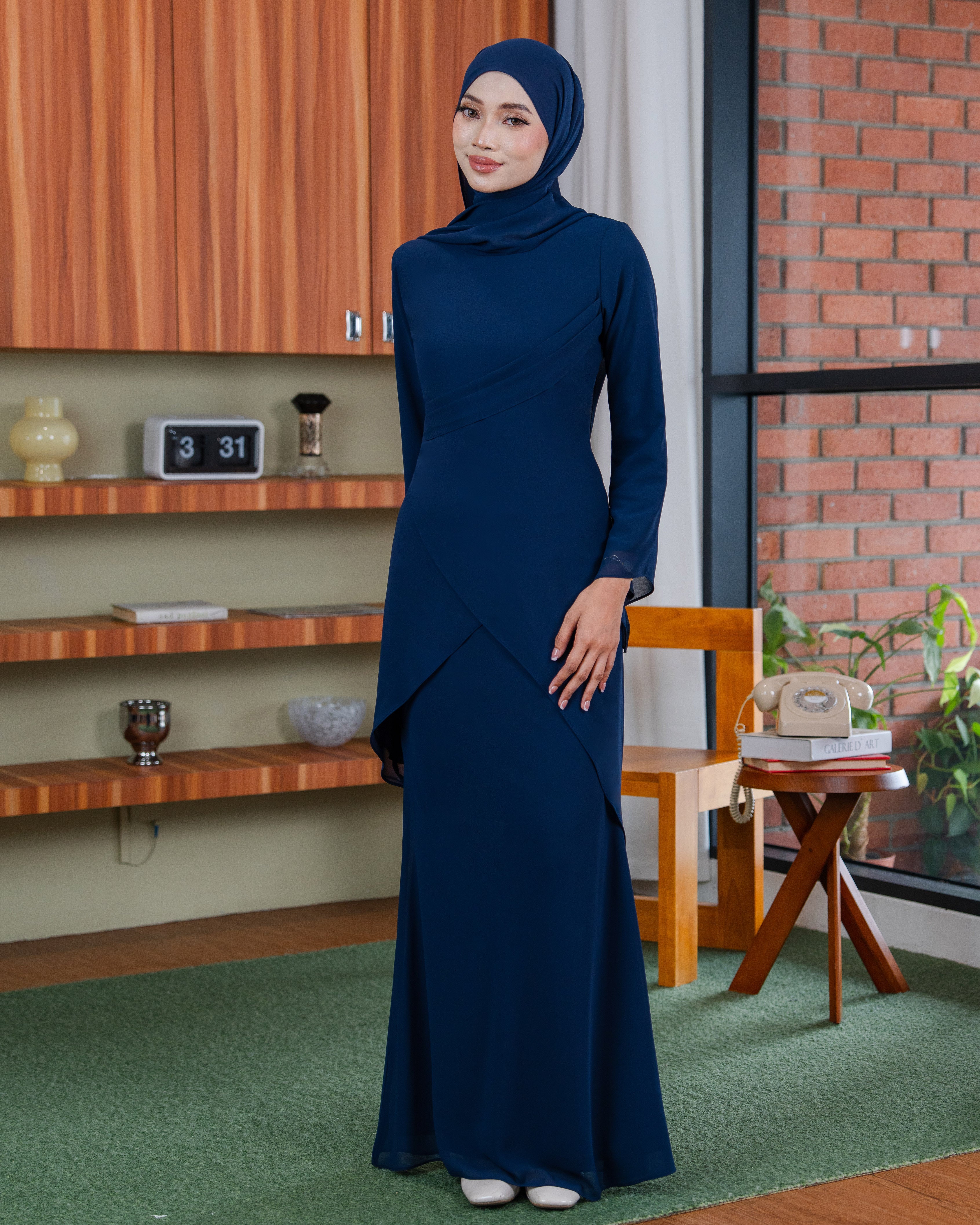 KEISHA KURUNG - NAVY BLUE